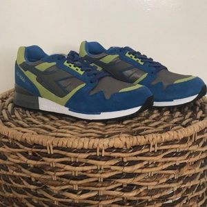 Adidas (mens) running shoes